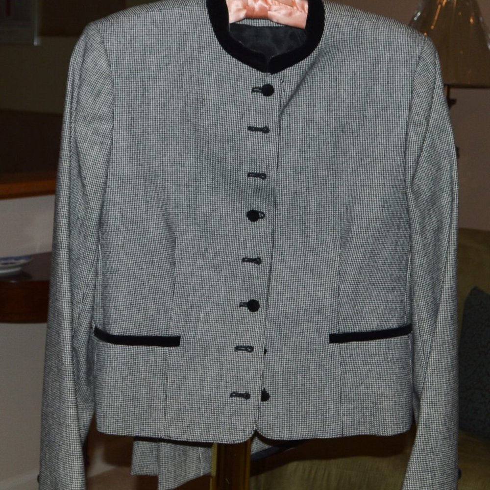 Evan Picone Houndstooth Skirt Suit, Vintage ~ Petite 10 ~ NOSWT